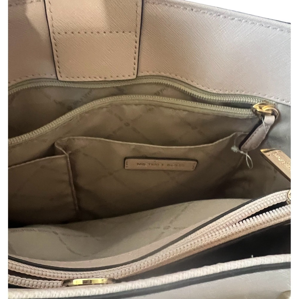 Michael Kors Cynthia Tote Women Large Pink Excellent Saffiano Leather Gold Chain - Picture 10 of 10